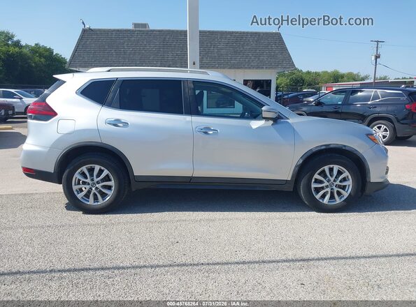 KNMAT2MT2JP567976 2018 NISSAN ROGUE Silver Widok wnętrza 360 stopni