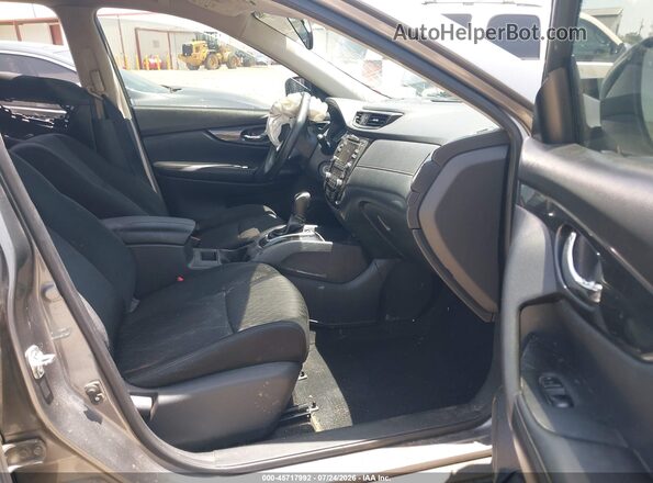 KNMAT2MT3HP536763 2017 NISSAN ROGUE Gray წინა სალონის ხედი