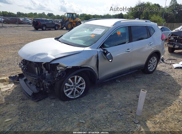 KNMAT2MT3HP551960 2017 NISSAN ROGUE Silver Առջևի ձախ երեք քառորդ տեսարան