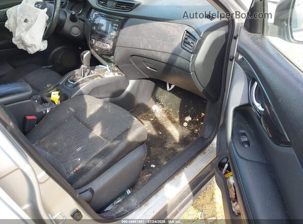 KNMAT2MT3HP551960 2017 NISSAN ROGUE Silver Սալոնի դիմացի տեսք