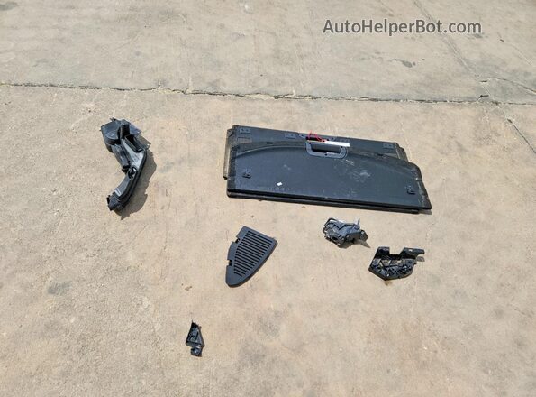 KNMAT2MT3HP616192 2017 NISSAN ROGUE Black Вид підкапотного простору