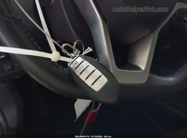 KNMAT2MT3JP538891 2018 NISSAN ROGUE Blue Vista del salpicadero