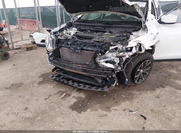 KNMAT2MT4GP704828 2016 NISSAN ROGUE White Front view