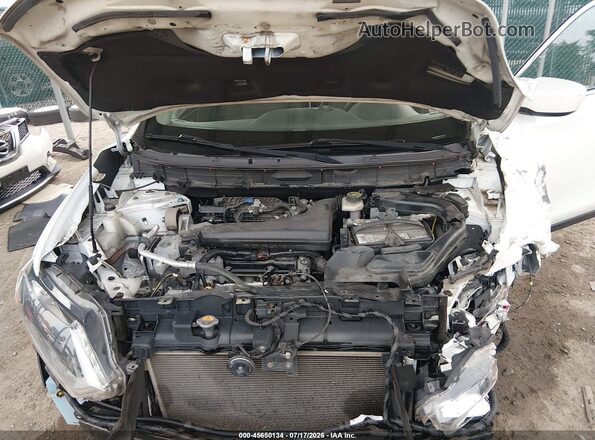KNMAT2MT4GP704828 2016 NISSAN ROGUE White Rear view