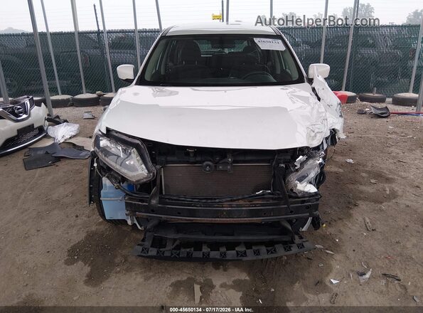 KNMAT2MT4GP704828 2016 NISSAN ROGUE White Rear interior view