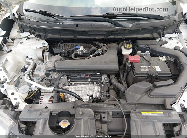 KNMAT2MT4HP570663 2017 NISSAN ROGUE White Widok z tyłu