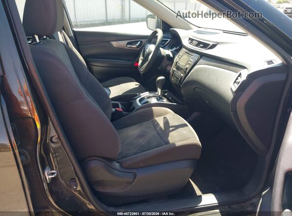 KNMAT2MT5GP672472 2016 NISSAN ROGUE Green Вид салону спереду