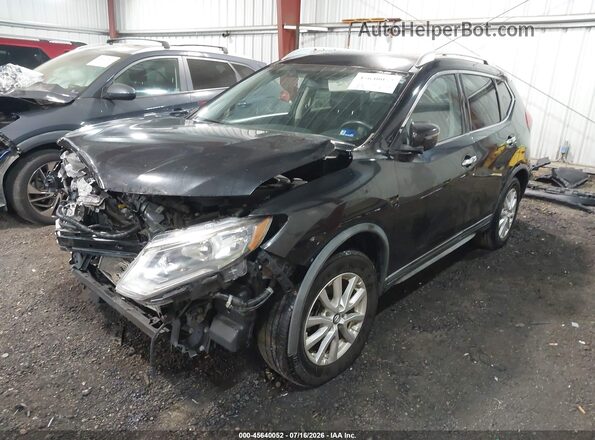 KNMAT2MT5HP517986 2017 NISSAN ROGUE Черный Передняя левая четверть