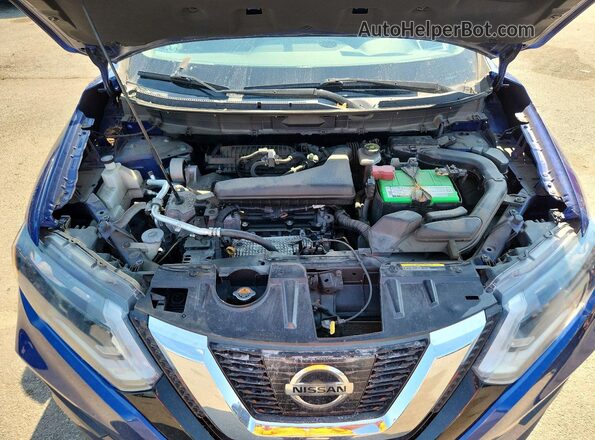 KNMAT2MT5HP605632 2017 NISSAN ROGUE Blue Rear interior view