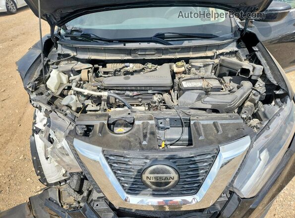 KNMAT2MT5JP516455 2018 NISSAN ROGUE Black Widok wnętrza z tyłu