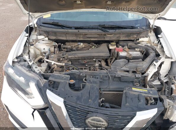 KNMAT2MT5JP521011 2018 NISSAN ROGUE White Հետևի տեսք