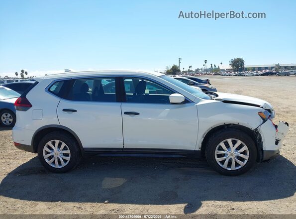 KNMAT2MT5JP539153 2018 NISSAN ROGUE White Սալոնի հետևի տեսք