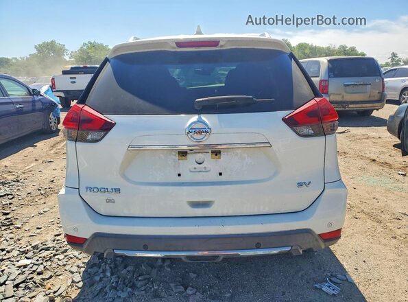 KNMAT2MT5KP507272 2019 NISSAN ROGUE White Հետևի տեսք