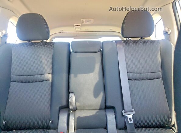 KNMAT2MT5KP507272 2019 NISSAN ROGUE White Հետևի նստատեղերի տեսք