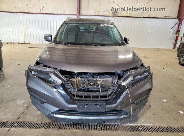 KNMAT2MT6HP502851 2017 NISSAN ROGUE Silver Widok z przodu