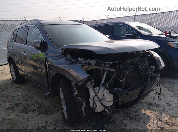 KNMAT2MT6JP520322 2018 NISSAN ROGUE Gray Вид спереду