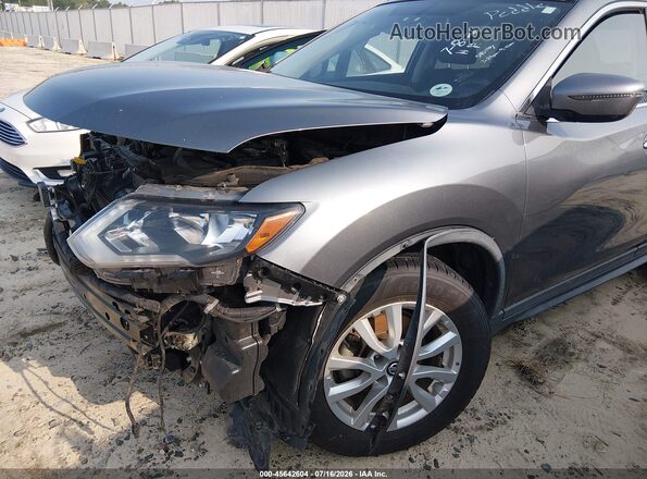 KNMAT2MT6JP520322 2018 NISSAN ROGUE Gray 