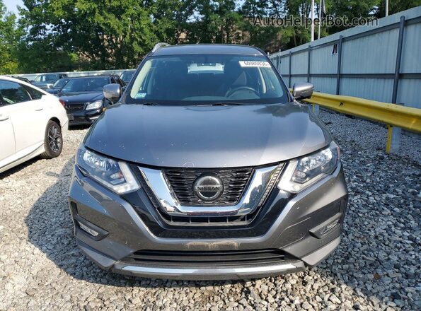 KNMAT2MT6JP551733 2018 NISSAN ROGUE Серый Вид сзади