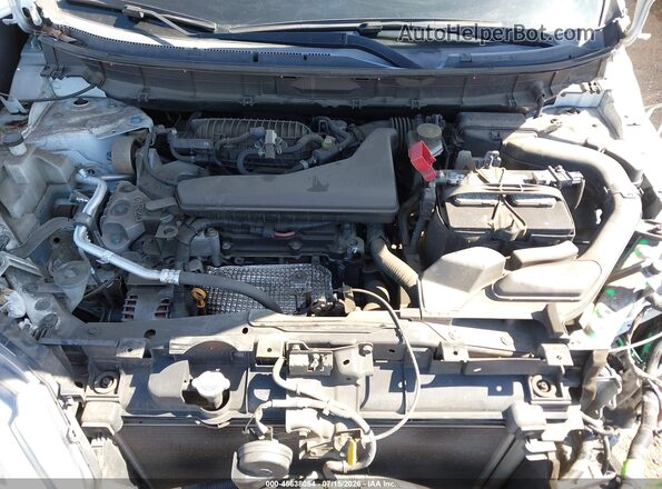 KNMAT2MT6JP558455 2018 NISSAN ROGUE White უკანა ხედი