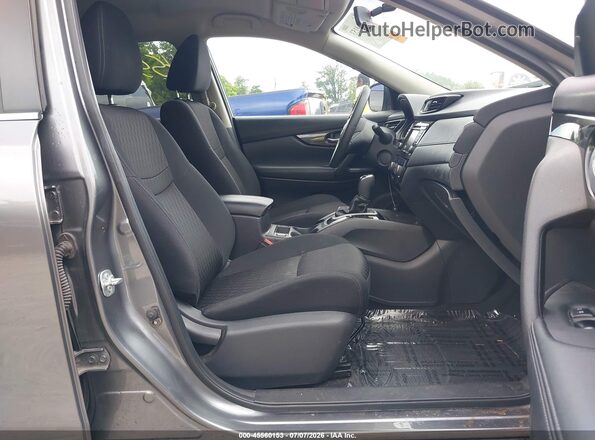 KNMAT2MT6JP585560 2018 NISSAN ROGUE Gray Սալոնի դիմացի տեսք