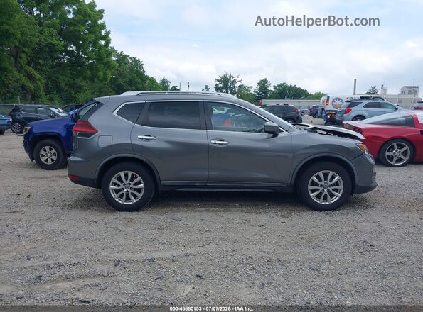 KNMAT2MT6JP585560 2018 NISSAN ROGUE Gray Սալոնի հետևի տեսք