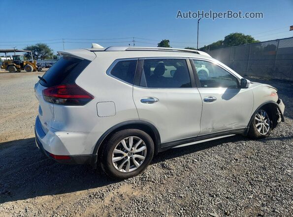 KNMAT2MT6JP600008 2018 NISSAN ROGUE White Tył prawy