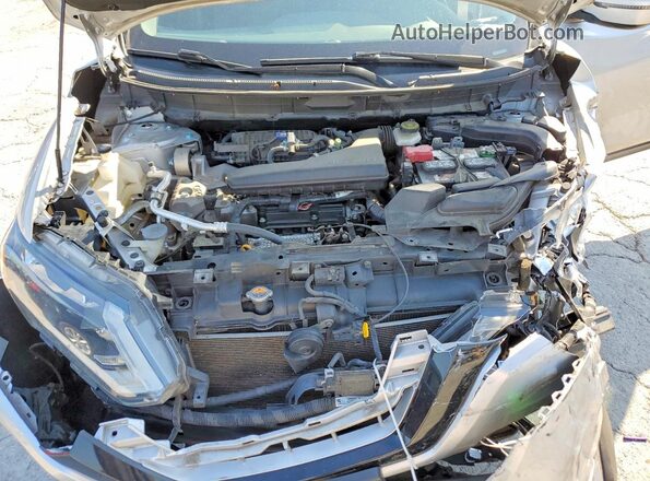 KNMAT2MT7HP571323 2017 NISSAN ROGUE Silver ძრავის განყოფილების ხედი