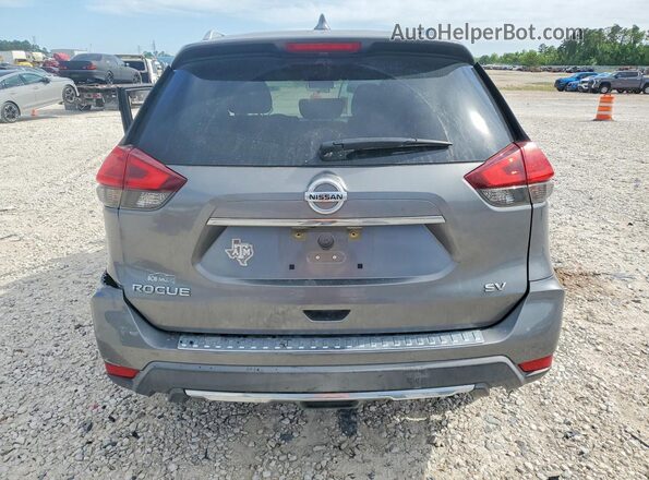 KNMAT2MT7HP571404 2017 NISSAN ROGUE Gray Rear view