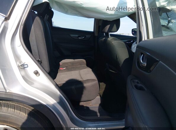 KNMAT2MT7HP572150 2017 NISSAN ROGUE Silver VIN sticker view