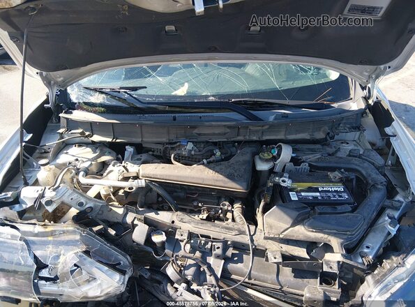 KNMAT2MT7HP572150 2017 NISSAN ROGUE Silver Rear view