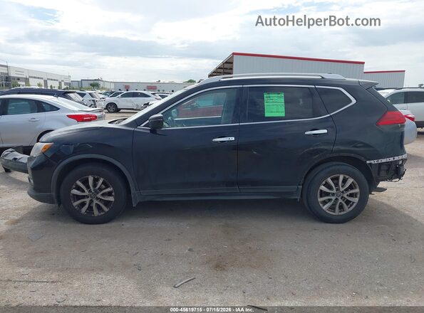 KNMAT2MT7HP596884 2017 NISSAN ROGUE Black 