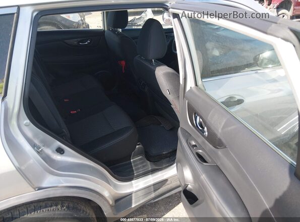 KNMAT2MT7HP608399 2017 NISSAN ROGUE Gray VIN sticker view