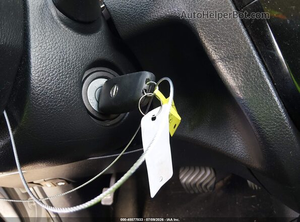 KNMAT2MT7HP608399 2017 NISSAN ROGUE Gray Dashboard view