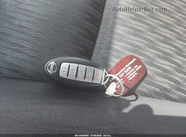KNMAT2MT7JP533726 2018 NISSAN ROGUE Blue Dashboard view