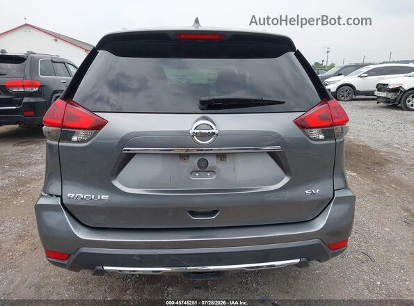 KNMAT2MT7JP536321 2018 NISSAN ROGUE Gray 