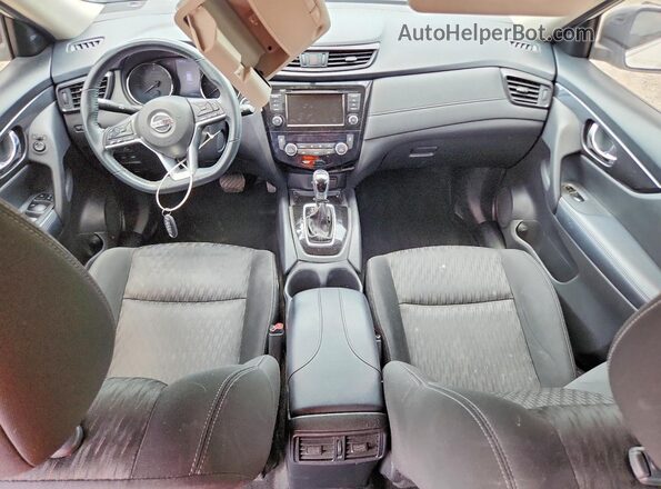 KNMAT2MT7JP565933 2018 NISSAN ROGUE White Առջևի վահանակի տեսք