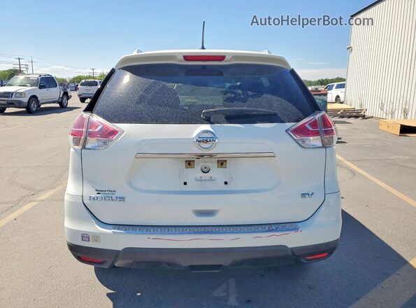 KNMAT2MT8GP593264 2016 NISSAN ROGUE White Widok z tyłu