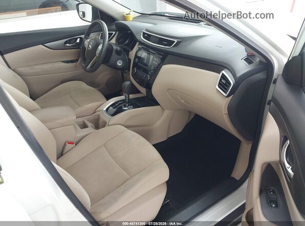 KNMAT2MT8GP659148 2016 NISSAN ROGUE White Widok wnętrza z przodu