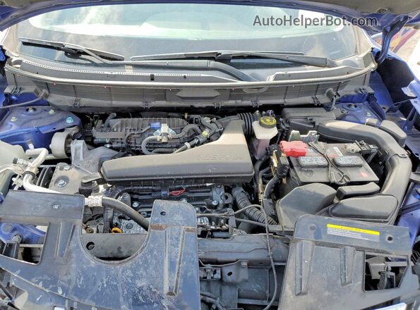 KNMAT2MT8HP566888 2017 NISSAN ROGUE Blue Vista del compartimento del motor