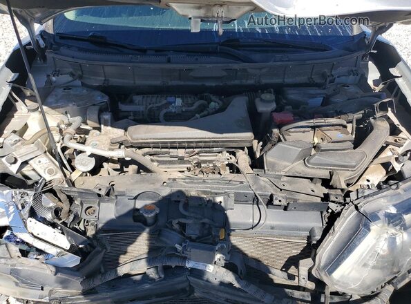 KNMAT2MT8HP574358 2017 NISSAN ROGUE Серебряный Вид подкапотного пространства