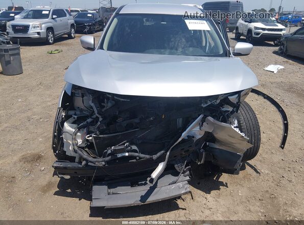 KNMAT2MT8HP615670 2017 NISSAN ROGUE Silver Вид спереду
