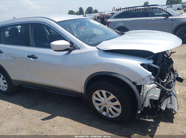 KNMAT2MT8HP615670 2017 NISSAN ROGUE Silver 