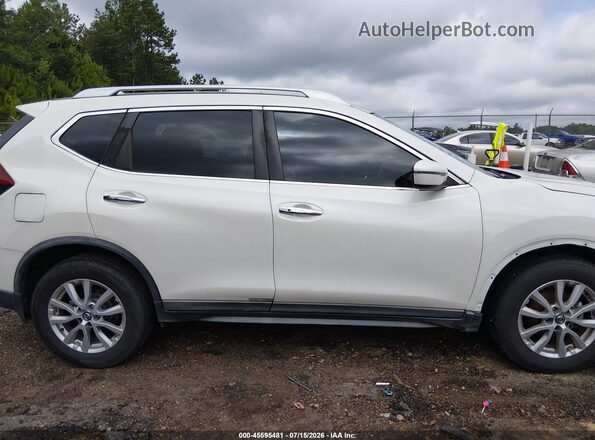 KNMAT2MT8JP564676 2018 NISSAN ROGUE White უკანა სალონის ხედი