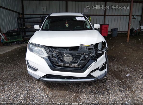 KNMAT2MT8JP578092 2018 NISSAN ROGUE Белый Вид задней части салона