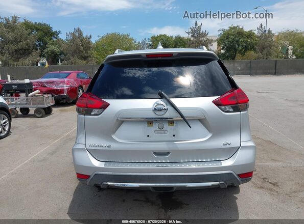 KNMAT2MT8JP605050 2018 NISSAN ROGUE Silver 