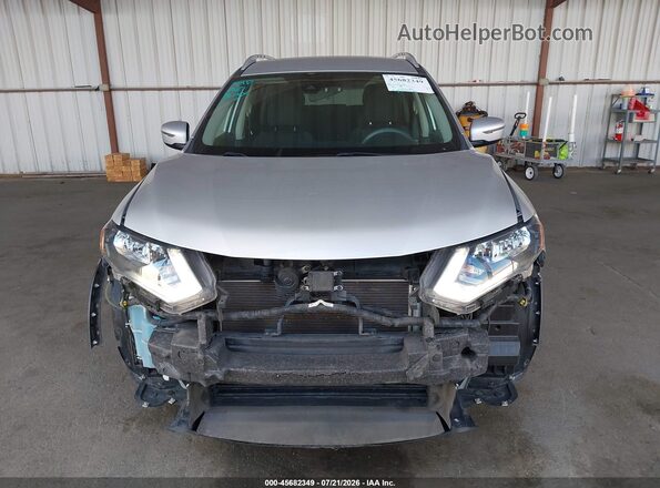 KNMAT2MT8LP538162 2020 NISSAN ROGUE Silver Rear interior view