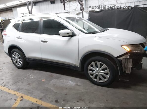 KNMAT2MT9GP606295 2016 NISSAN ROGUE White 360 interior view
