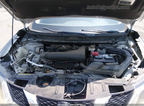 KNMAT2MT9GP638759 2016 NISSAN ROGUE Gray Rear view