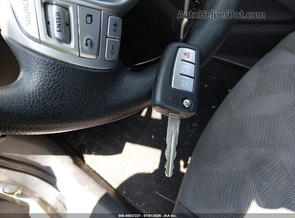 KNMAT2MT9GP638759 2016 NISSAN ROGUE Gray Dashboard view