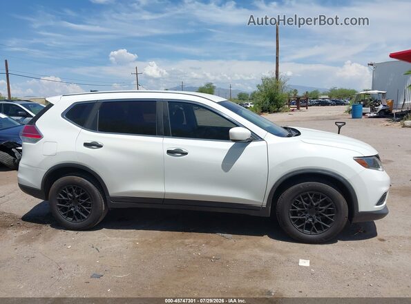 KNMAT2MT9GP691736 2016 NISSAN ROGUE Белый Вид задней части салона